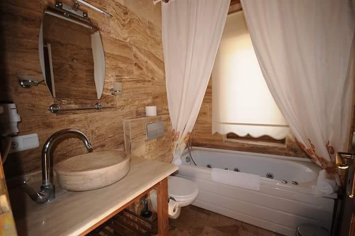 Arnovalley Hotel Ουργκούπ Εξωτερικό φωτογραφία